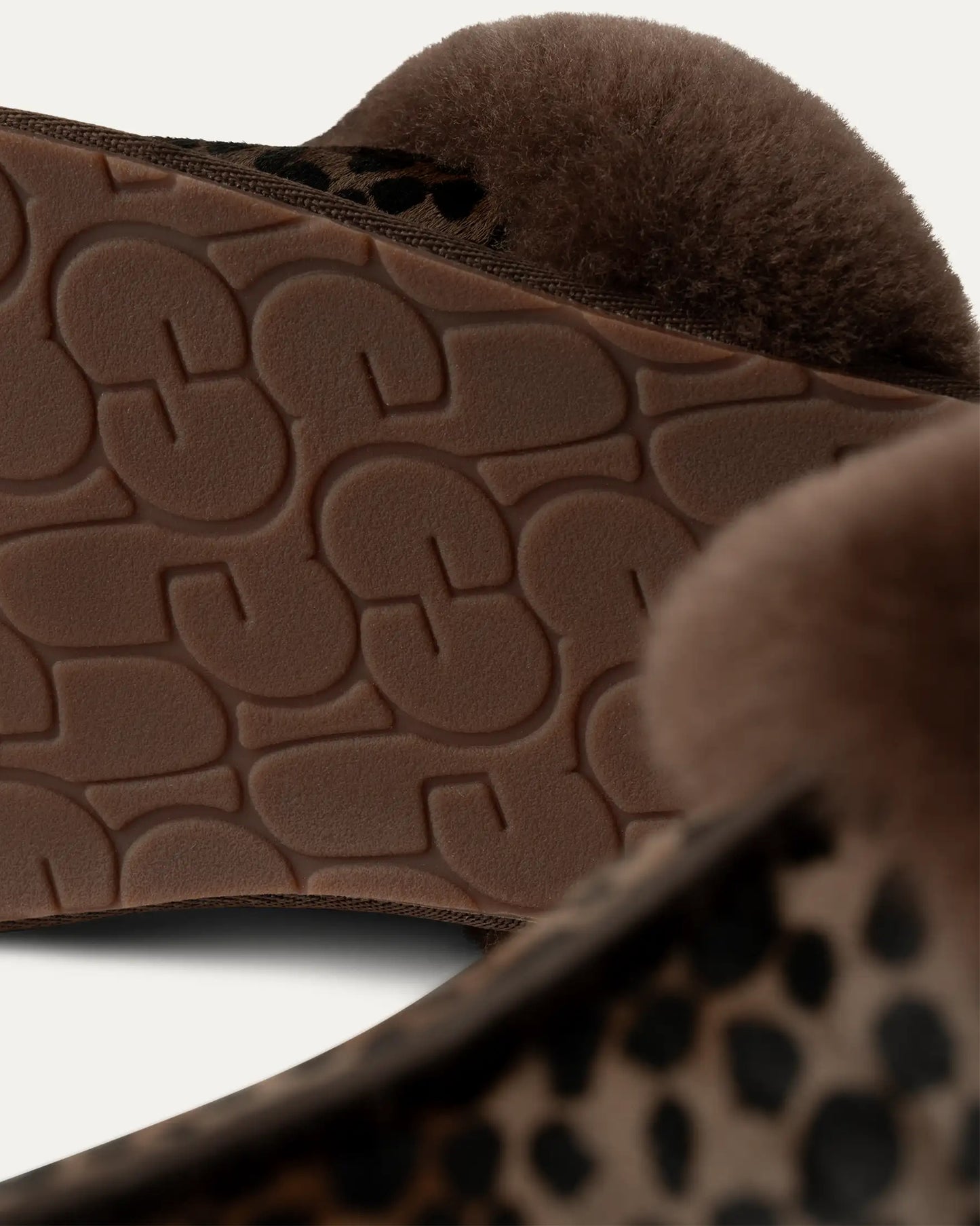 UGG Scuffette Caspian Womens Slippers - Burnt Cedar
