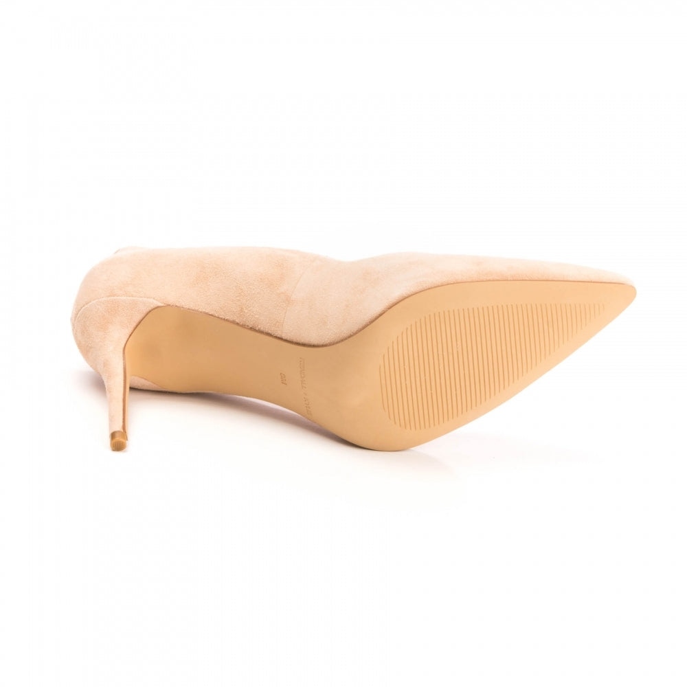 Kendall + Kylie Brianna Apricot Womens Court Heels