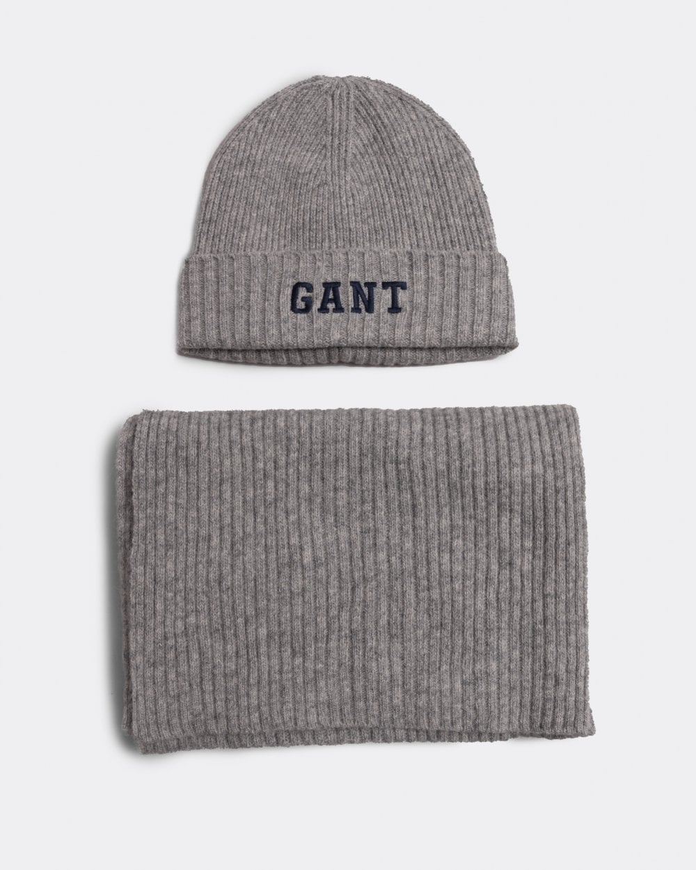 GANT Beanie Scarf Gift Set