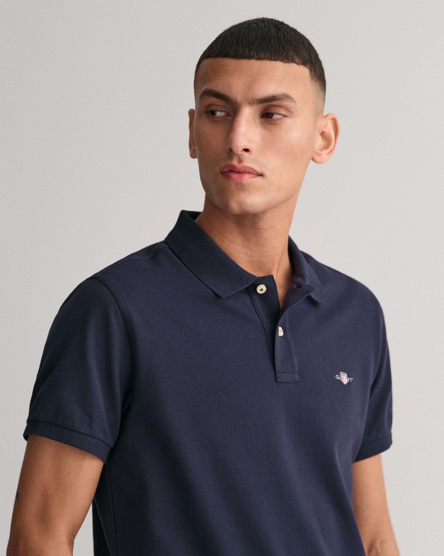 GANT Mens Slim Fit Short Sleeve Shield Logo Pique Polo - 433 Evening Blue