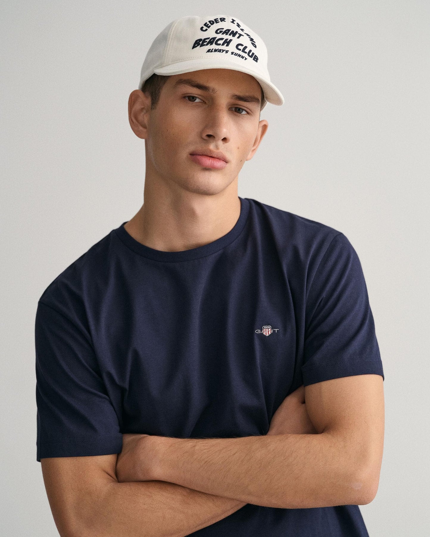 GANT Mens Regular Fit Short Sleeve Shield Logo T-Shirt NOS - 433 Evening Blue
