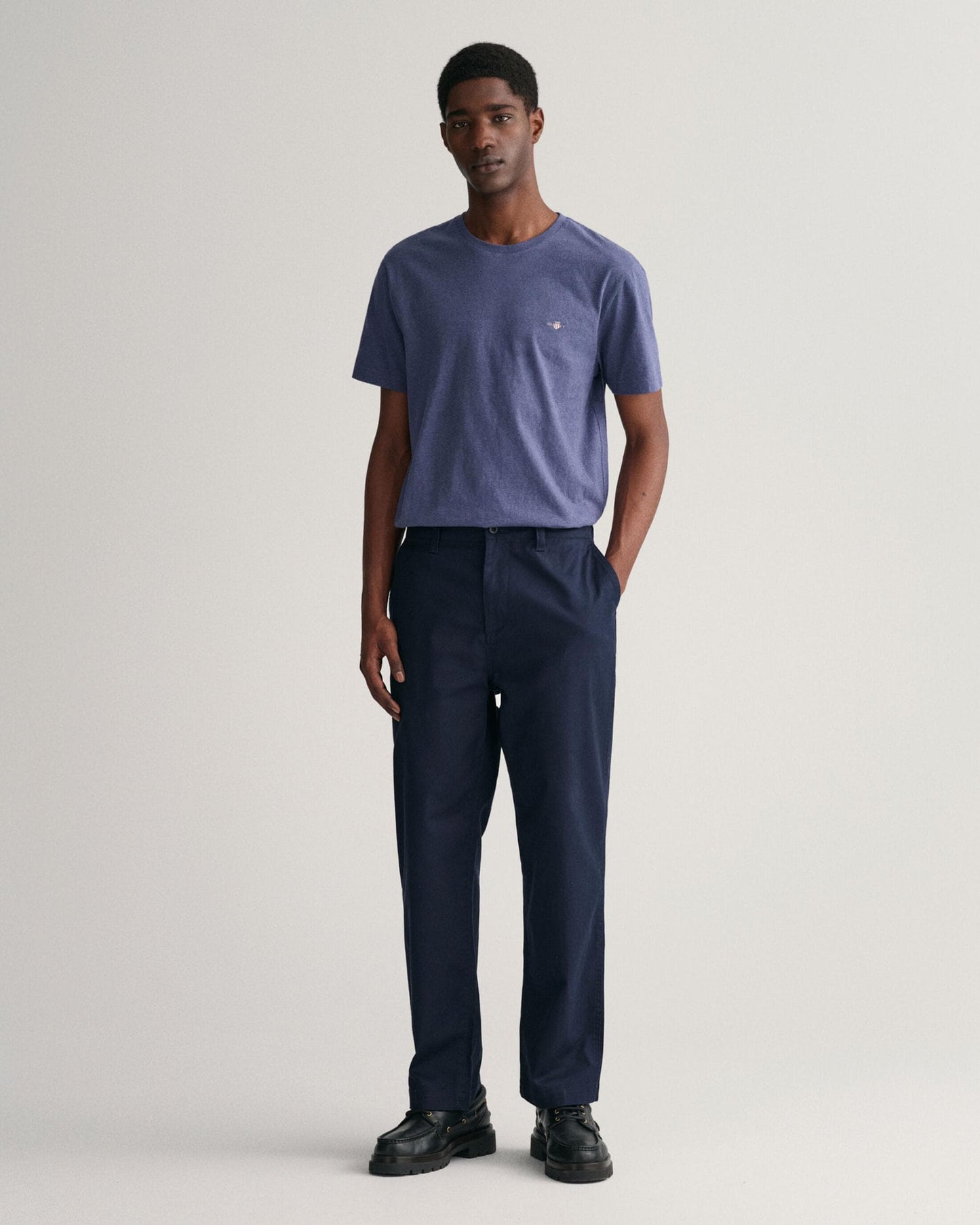 GANT Mens Regular Fit Short Sleeve Shield Logo T-Shirt - 902 Dark Jeansblue Melange