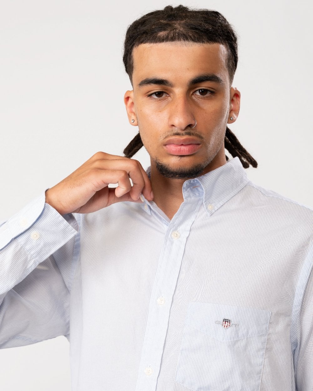 GANT Regular Fit Poplin Shield Banker Shirt - 455 Light Blue