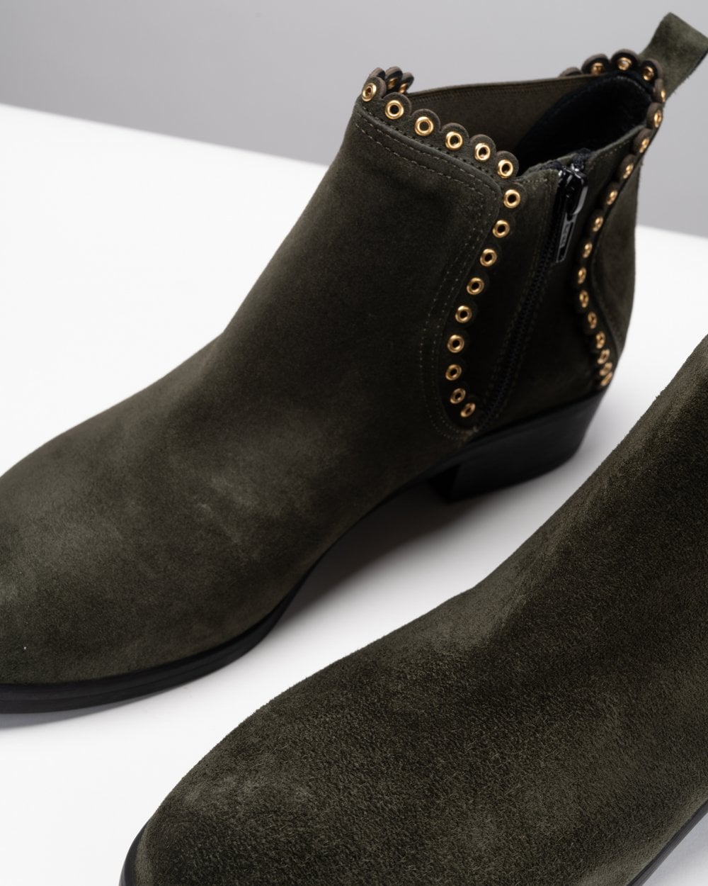 Kanna Edit Baby Silk Boot