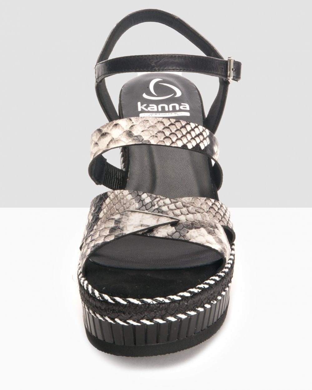 Kanna Grisel Womens Sandals - Black