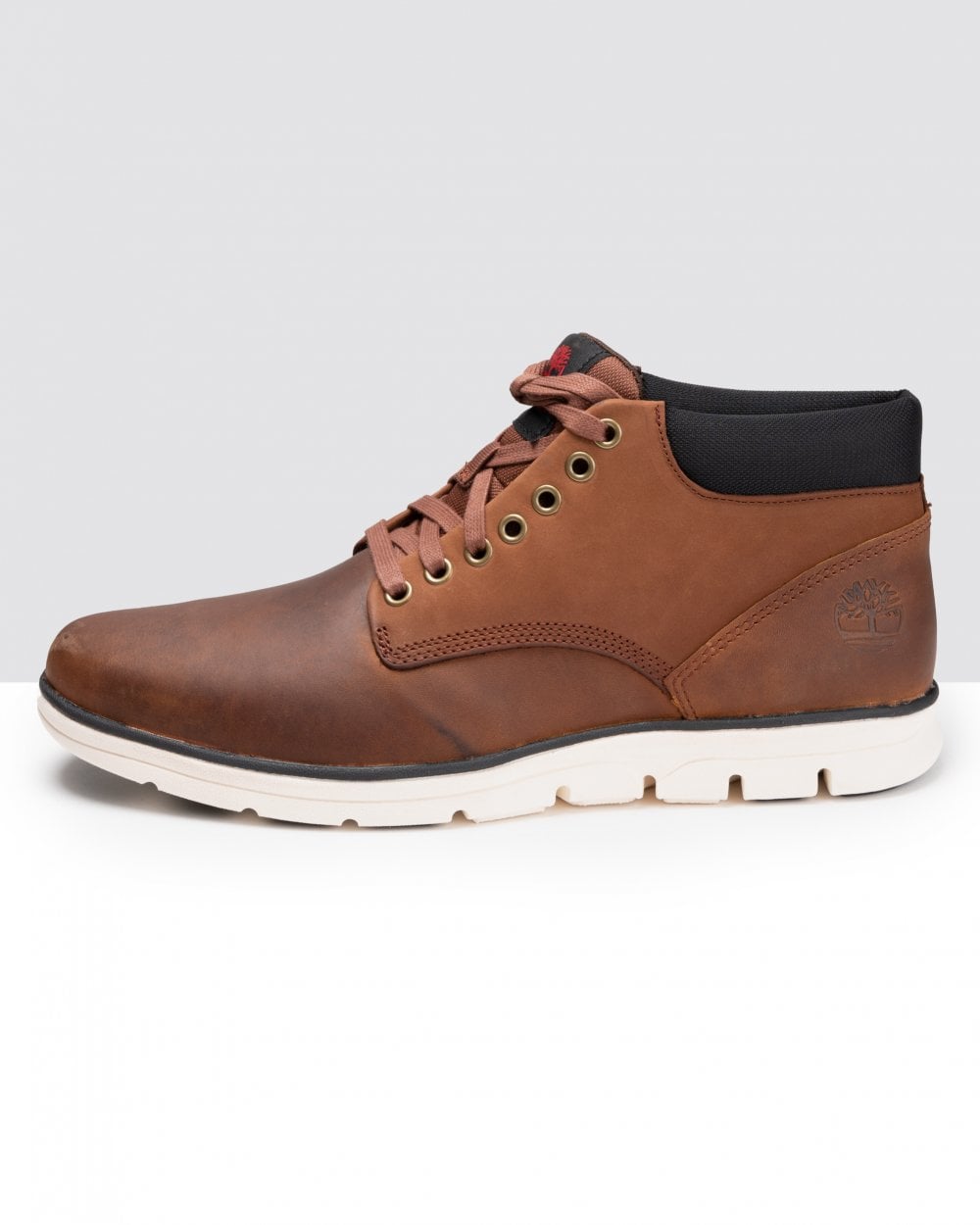 Timberland Bradstreet Leather Mens Chukka Boot - Red Brown