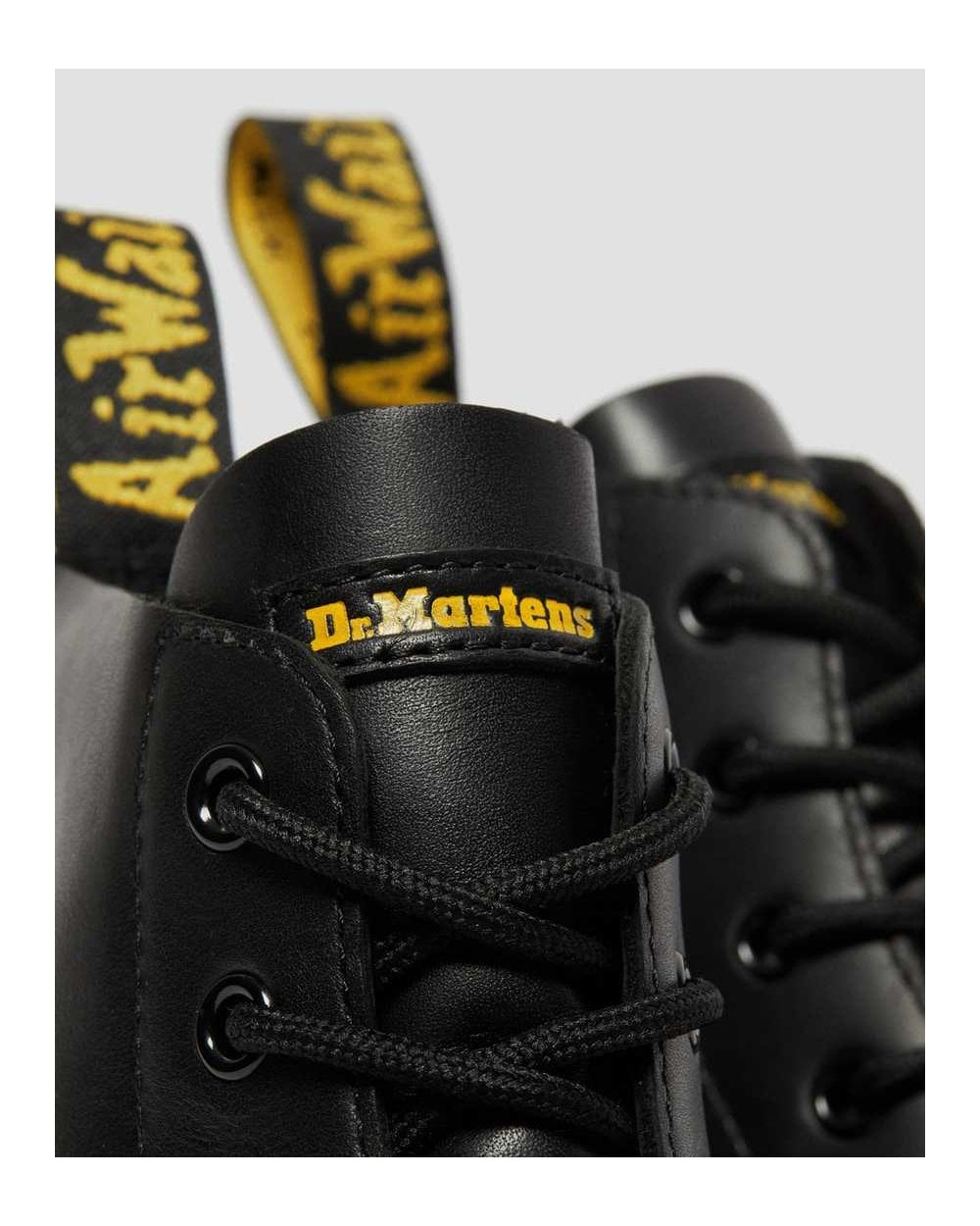 Dr Martens Thurston Lusso Mens Chukka Boots