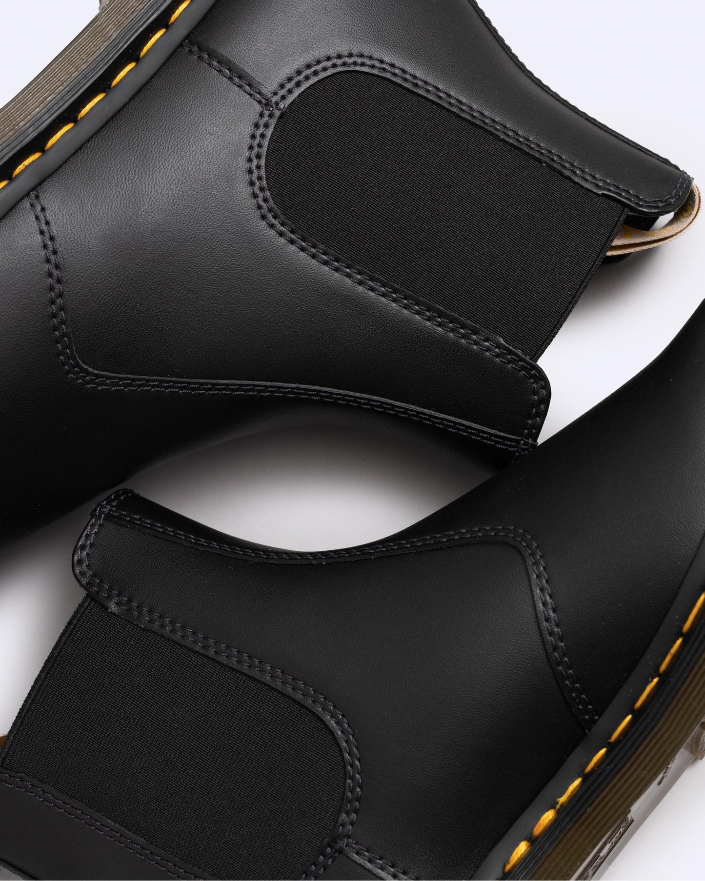 Dr Martens 2976 Vegan Felix Unisex Chelsea Boot