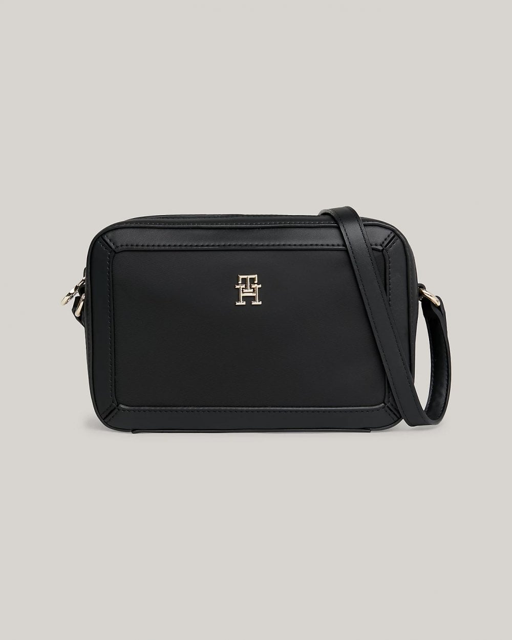 Tommy Hilfiger TH Essential Womens Smooth Crossover Bag