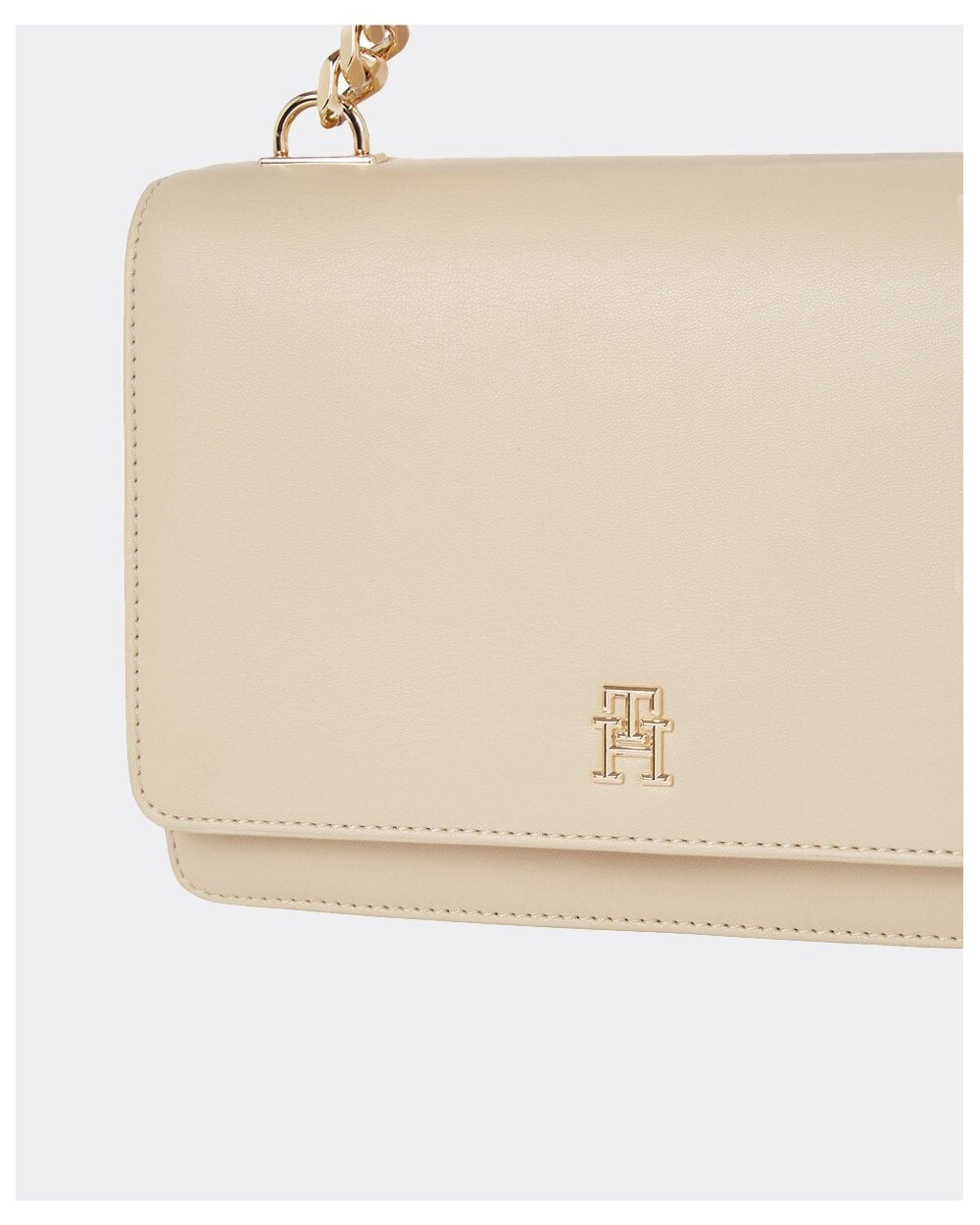 Tommy Hilfiger TH Refined Womens Medium Crossover Bag
