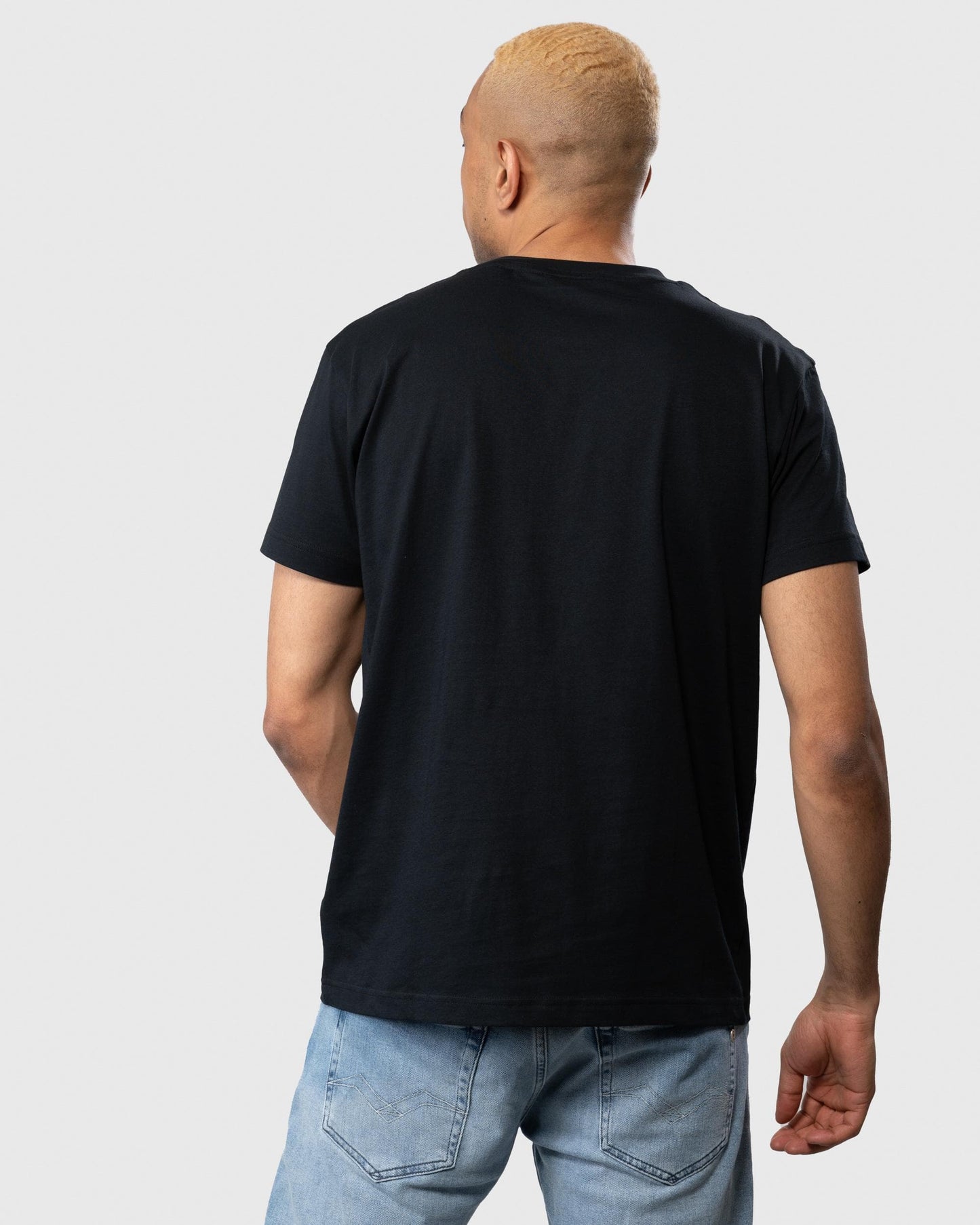 GANT Tonal Archive Shield Mens T-Shirt - 5 Black