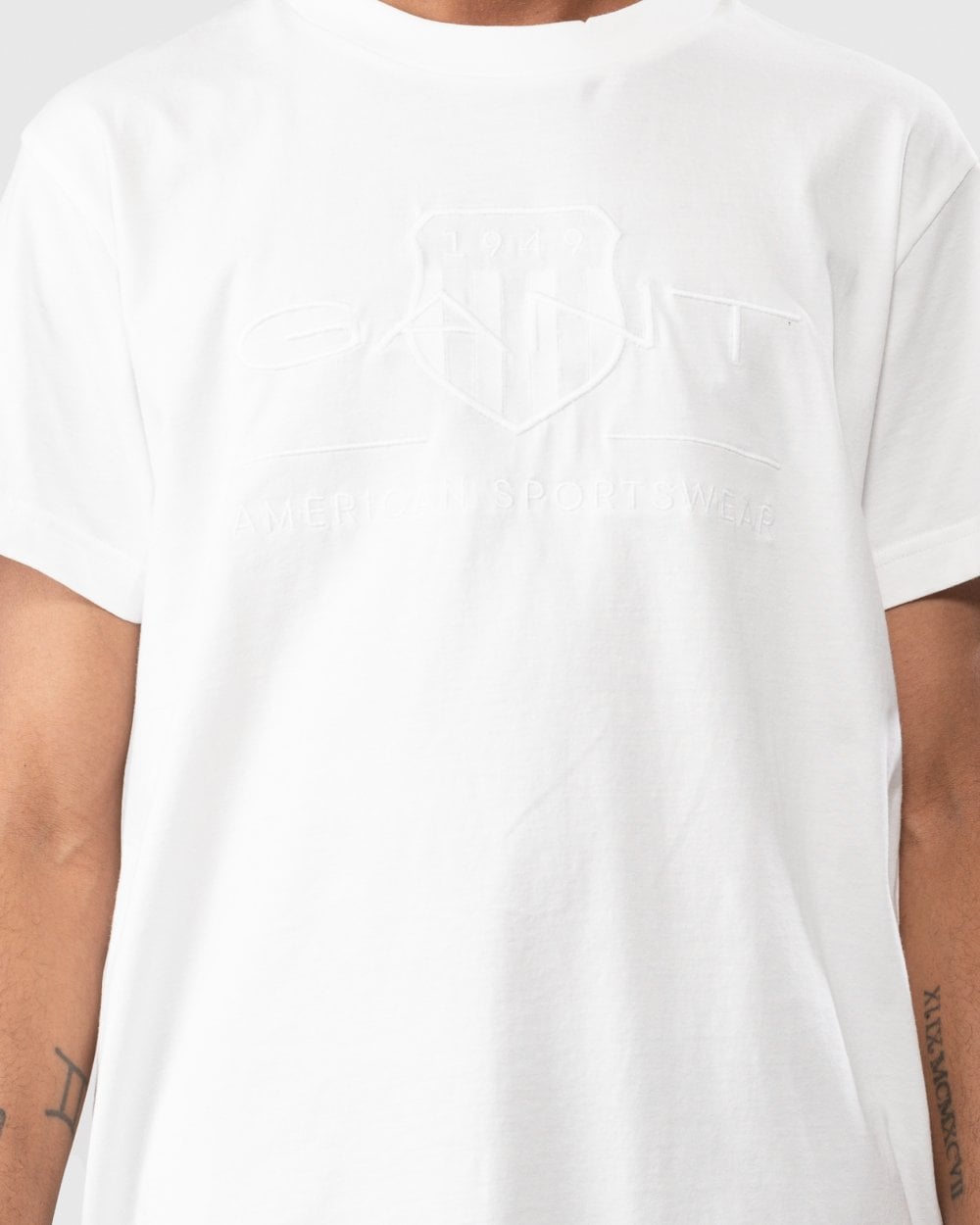 GANT Tonal Archive Shield Mens T-Shirt - 113 Eggshell