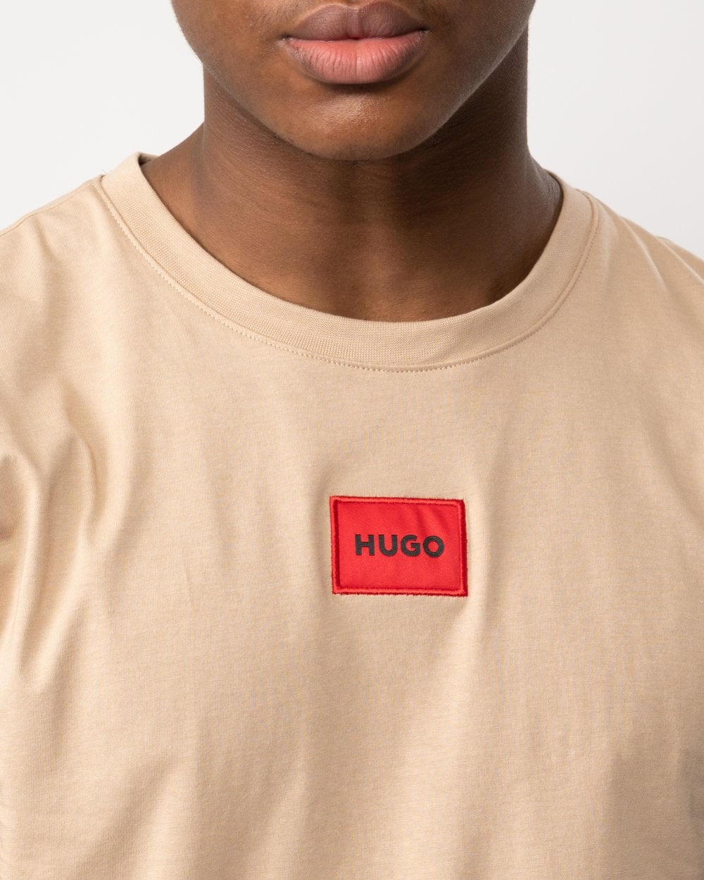 HUGO Diragolino212 Label Logo Mens T-Shirt - Medium Beige 267