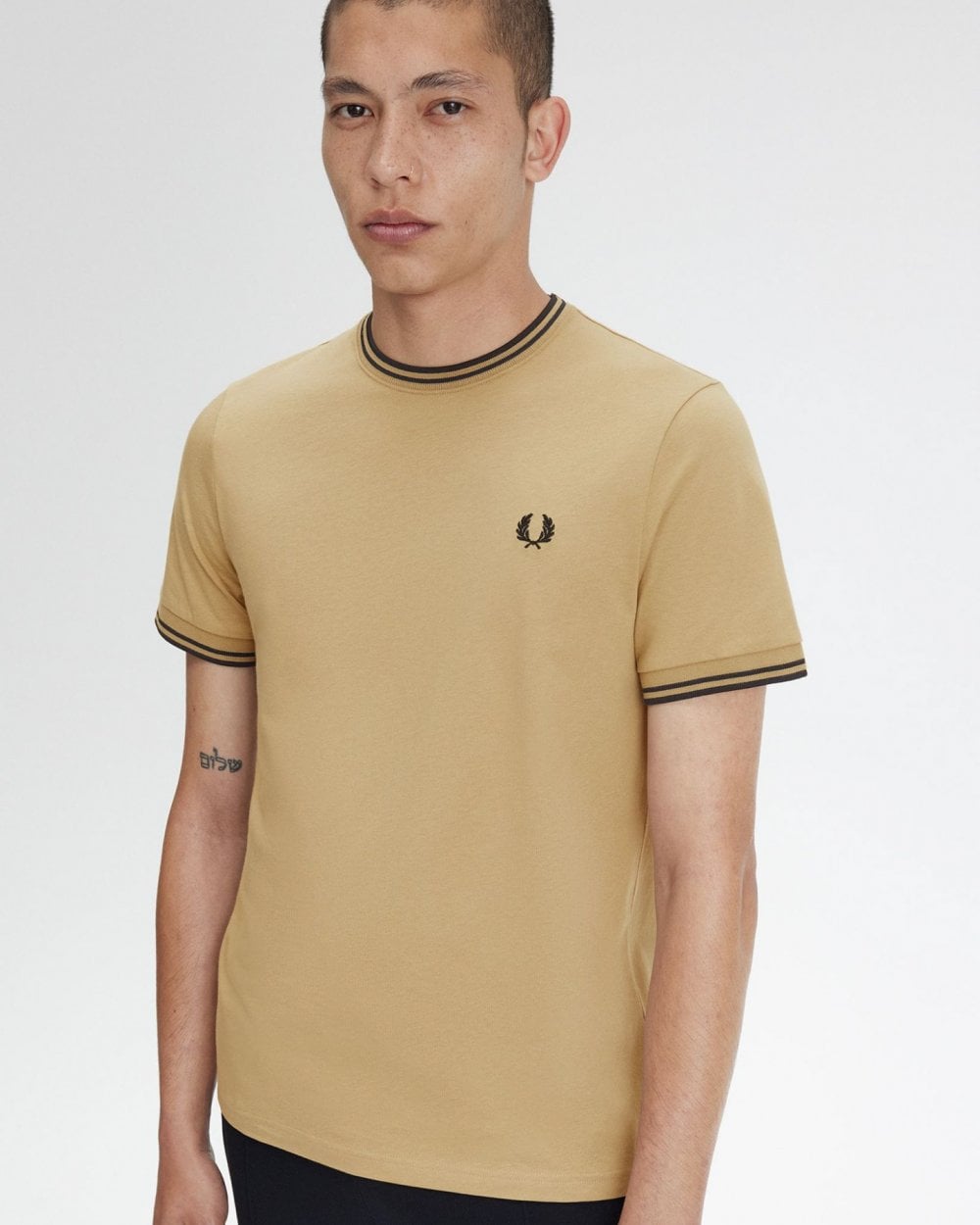 Fred Perry Mens Twin Tipped T-Shirt - Warm Stone/Black U88