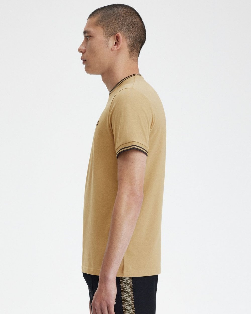 Fred Perry Mens Twin Tipped T-Shirt - Warm Stone/Black U88