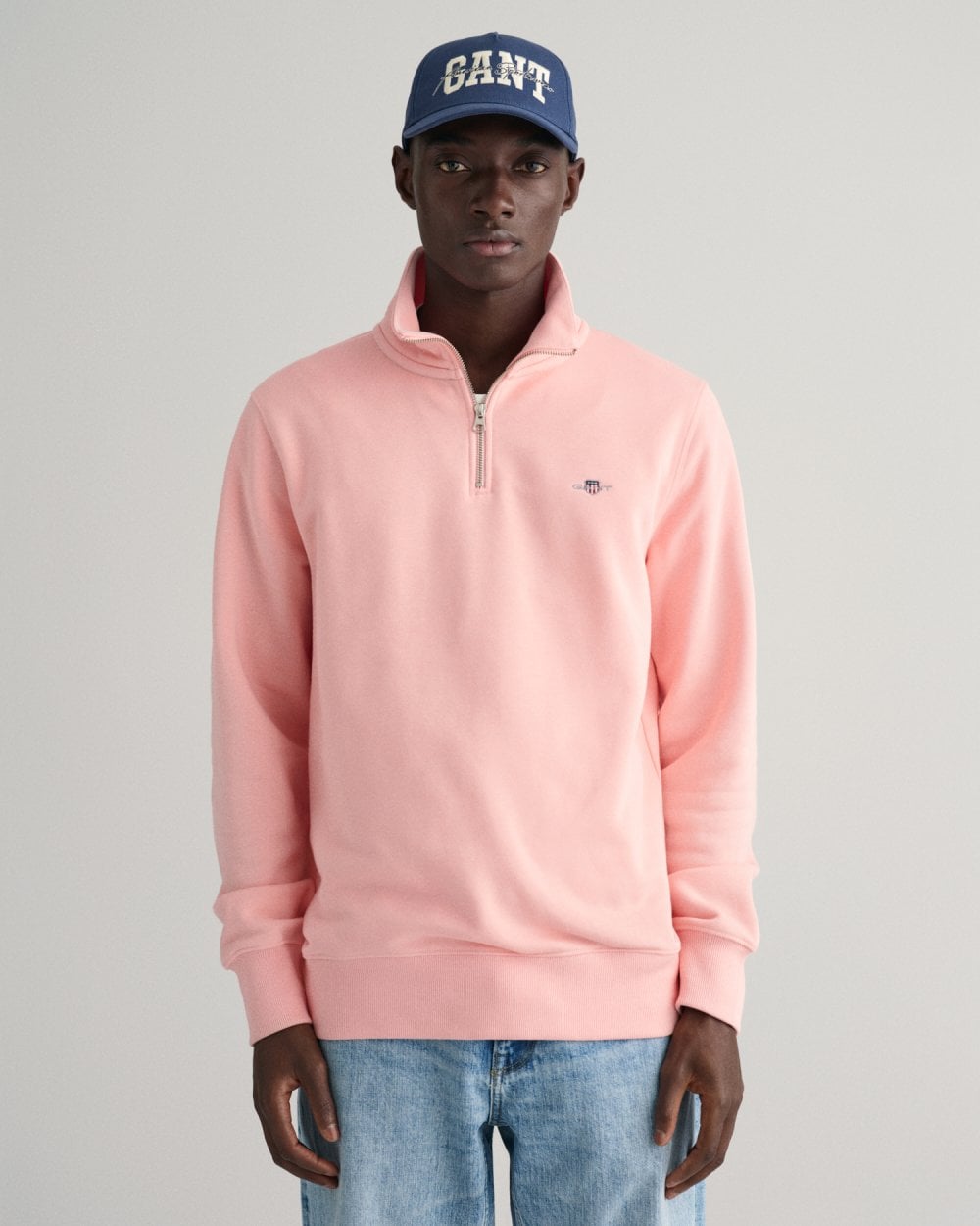 GANT Mens Regular Fit Shield Logo Half Zip Sweatshirt - 671 Bubblegum Pink