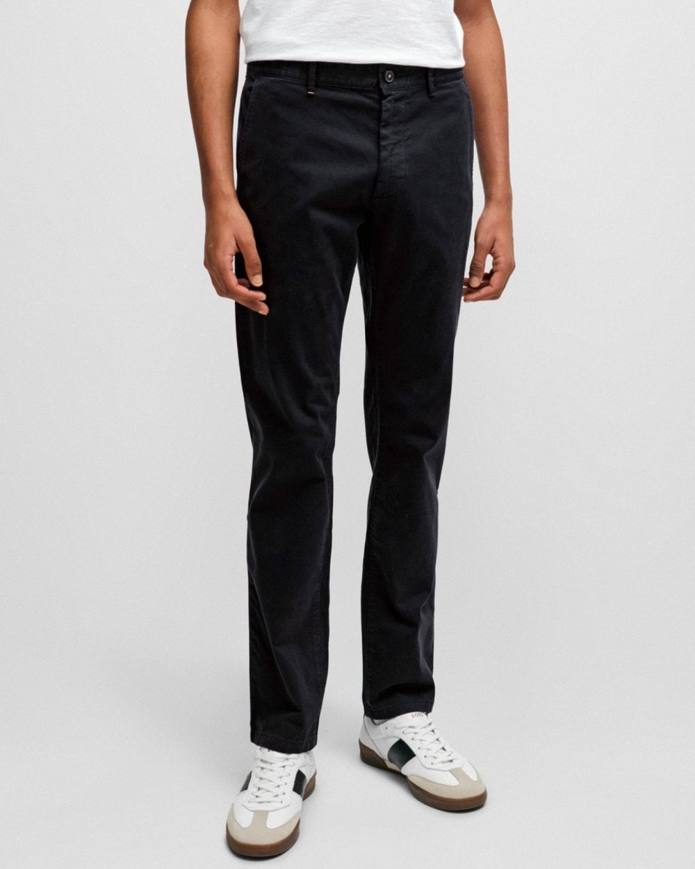 BOSS Orange Mens Slim Fit Chinos in Stretch-Cotton Satin NOS - Black 001