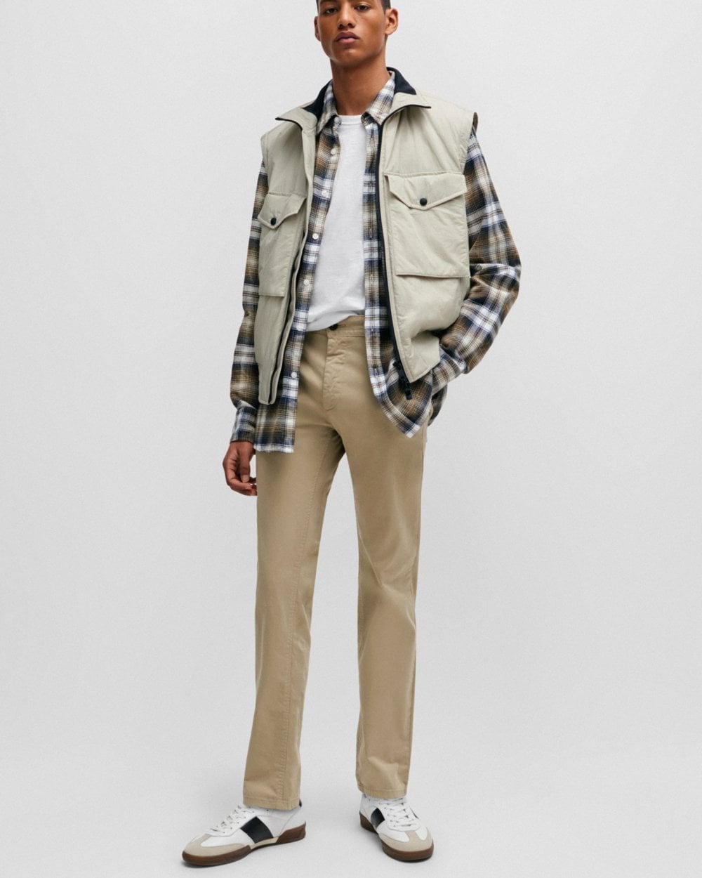 BOSS Orange Mens Slim Fit Chinos in Stretch-Cotton Satin NOS - Beige 239