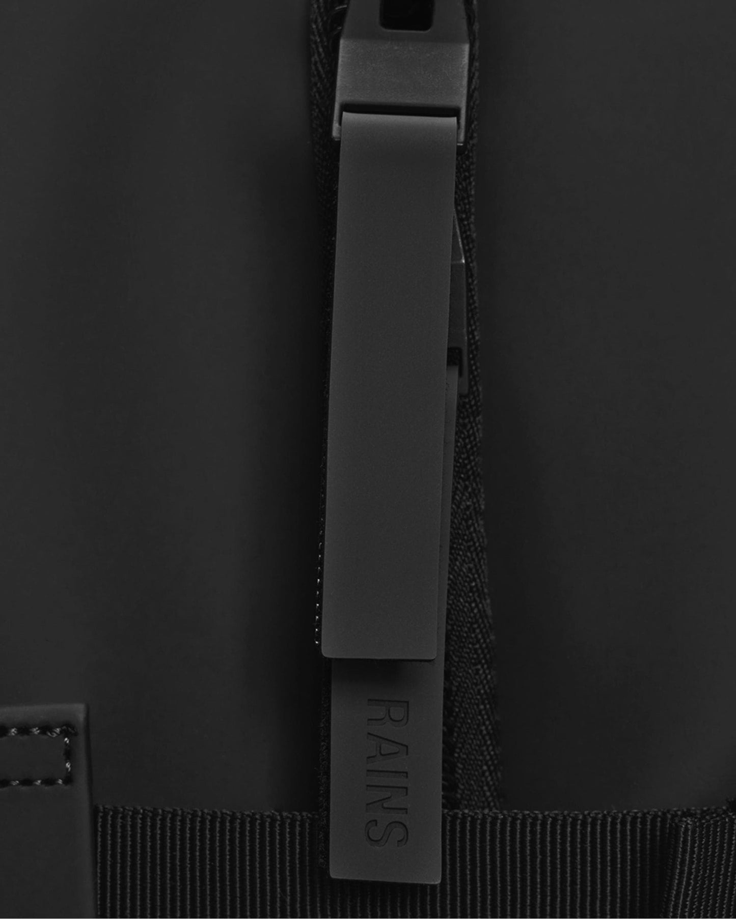 Rains Texel Cabin Bag - 01 Black