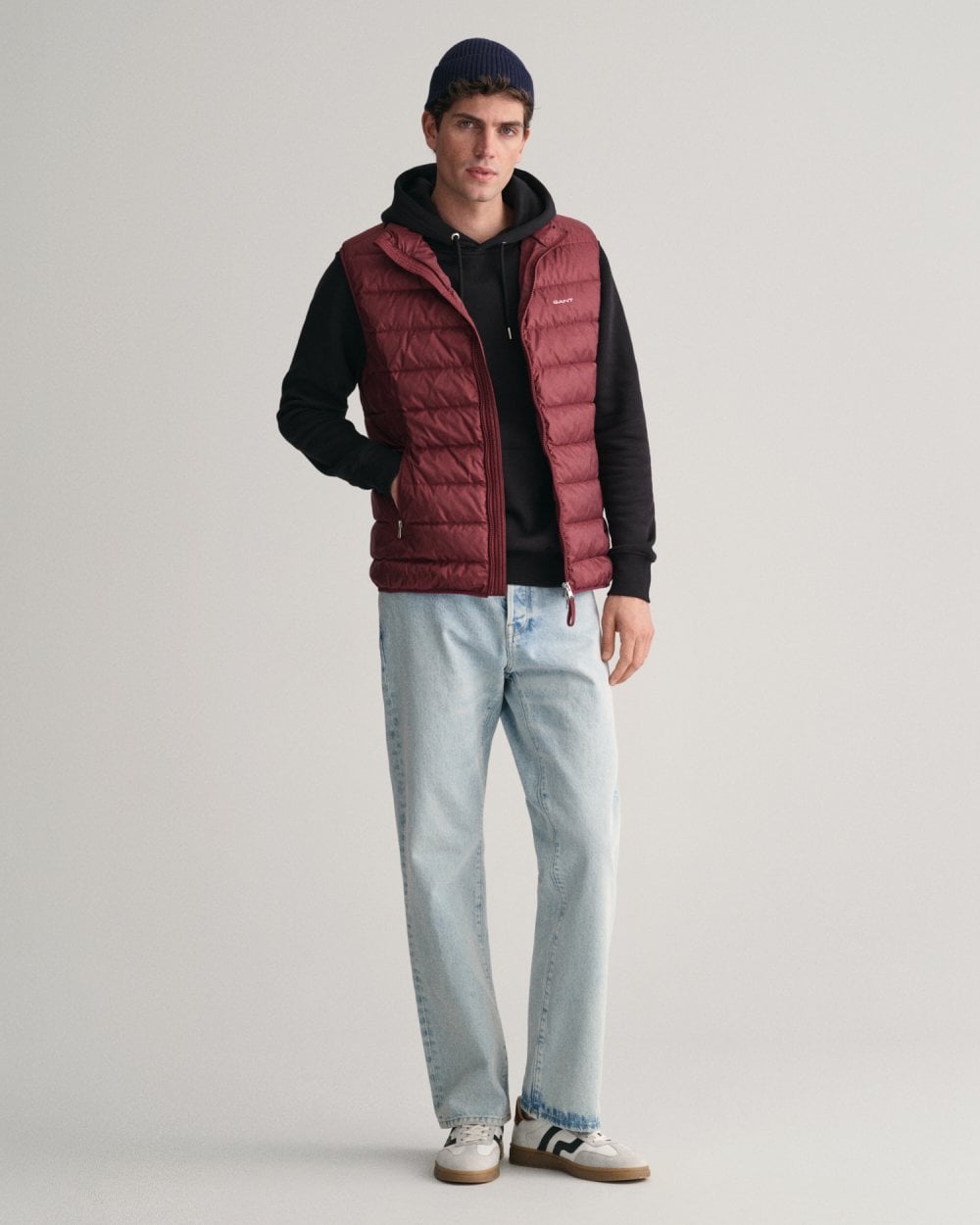 GANT Mens Light Down Gilet - 638 Wine Red