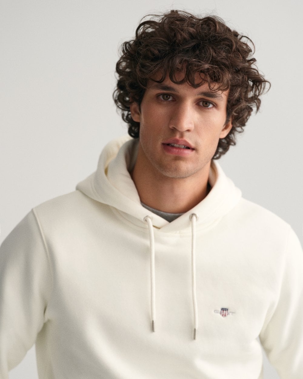 GANT Mens Regular Fit Shield Logo Pullover Hoodie - 113 Eggshell