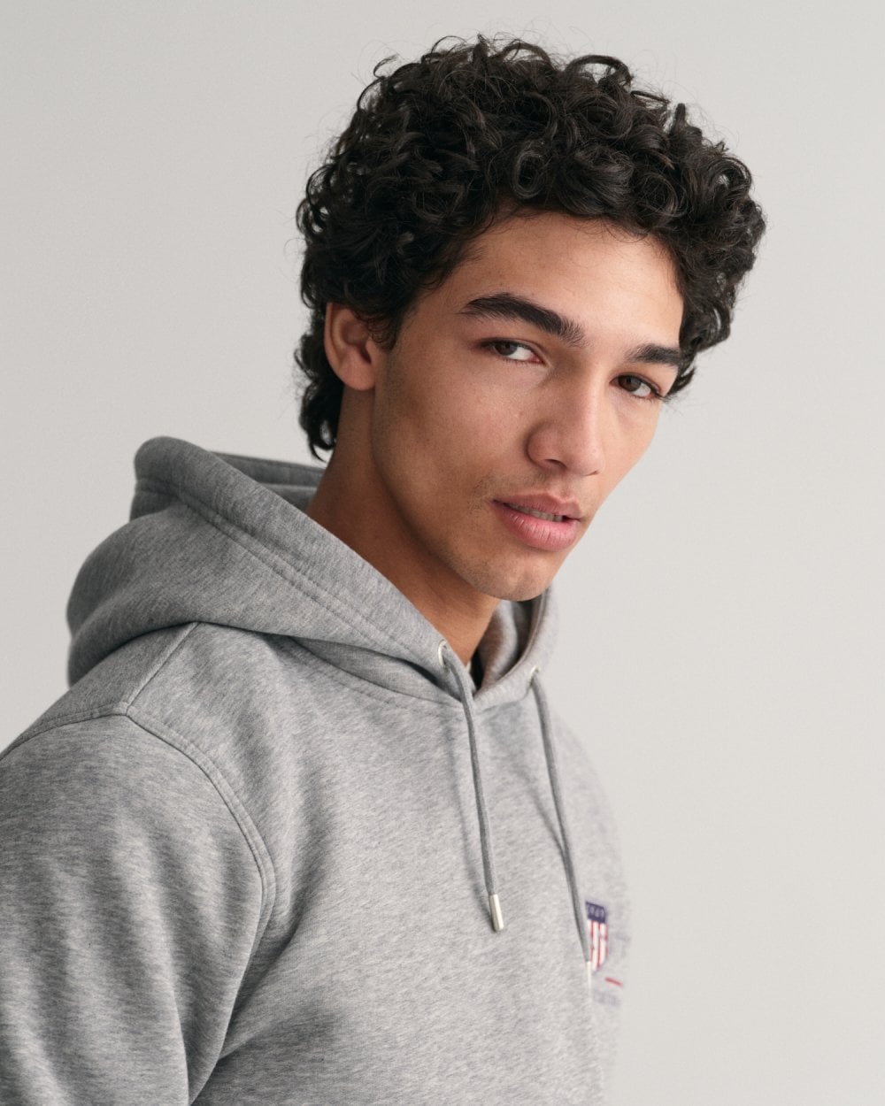 GANT Mens Regular Fit Medium Archive Shield Pullover Hoodie - 93 Grey Melange