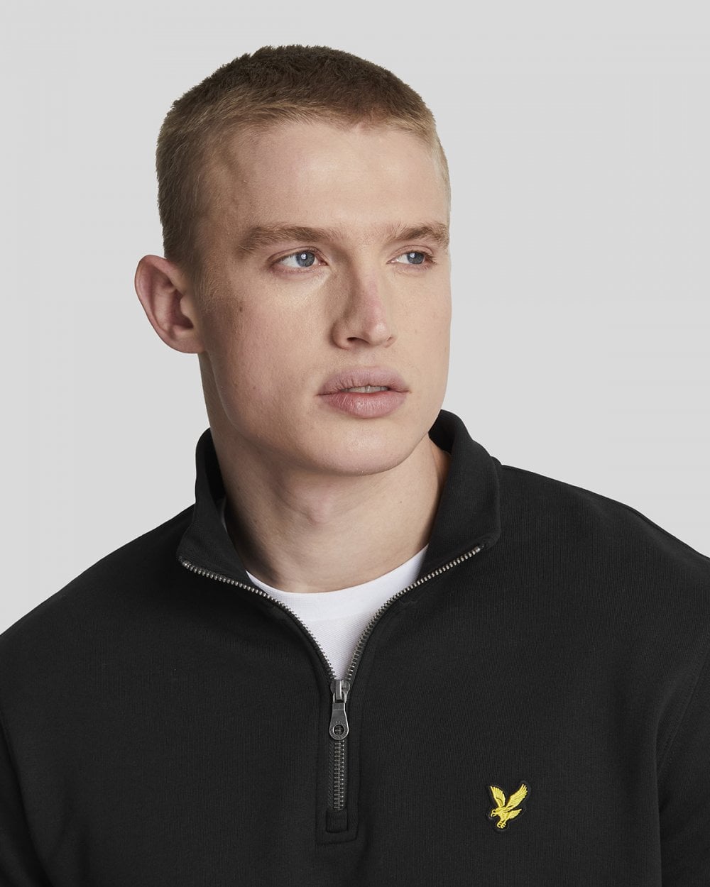 Lyle & Scott Mens Embroidered Quarter Zip Sweatshirt - Z865 Jet Black