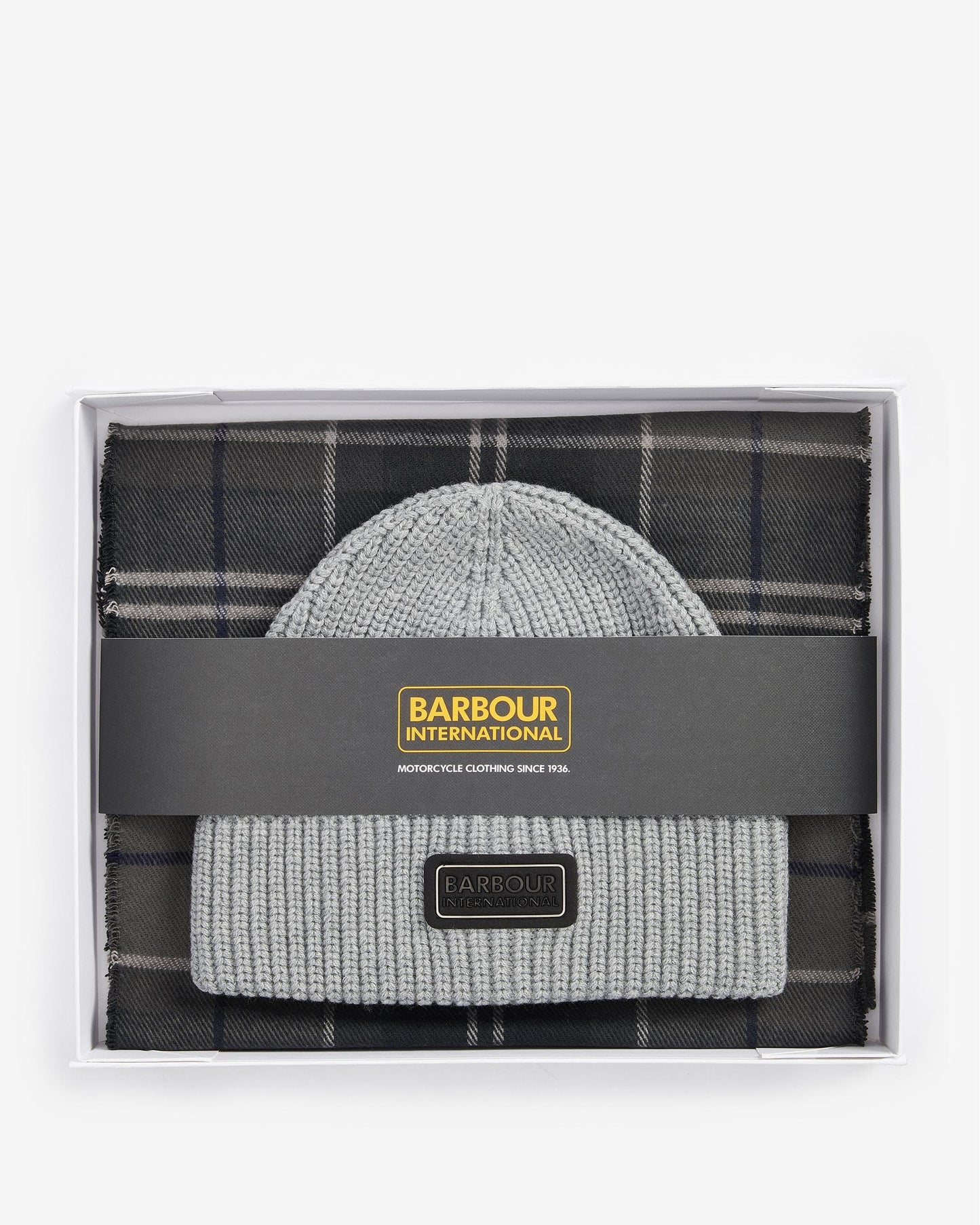 Barbour International Sweeper Mens Beanie & Scarf Gift Set