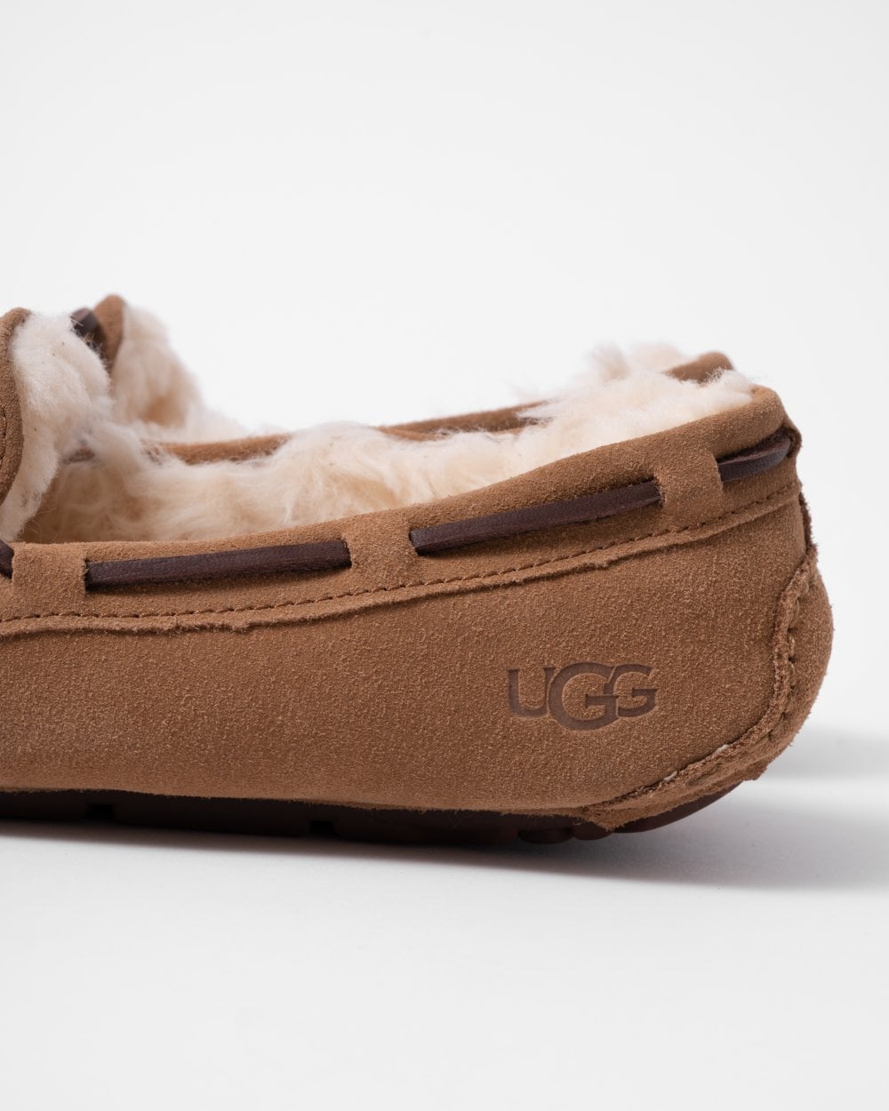 UGG Dakota Womens Moccasin Slippers - Chestnut