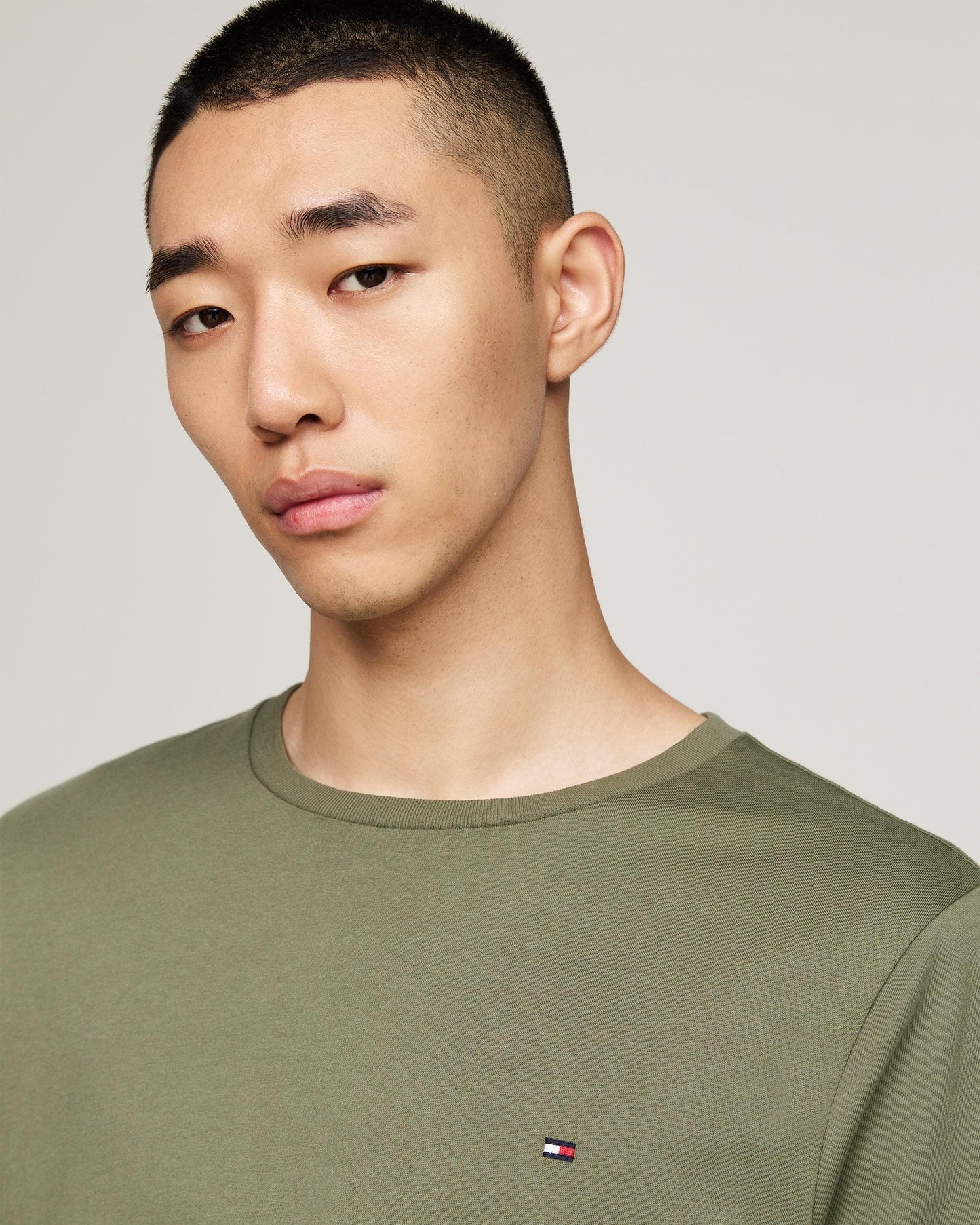 Tommy Hilfiger Essential Solid Mens T-Shirt - Battle Green