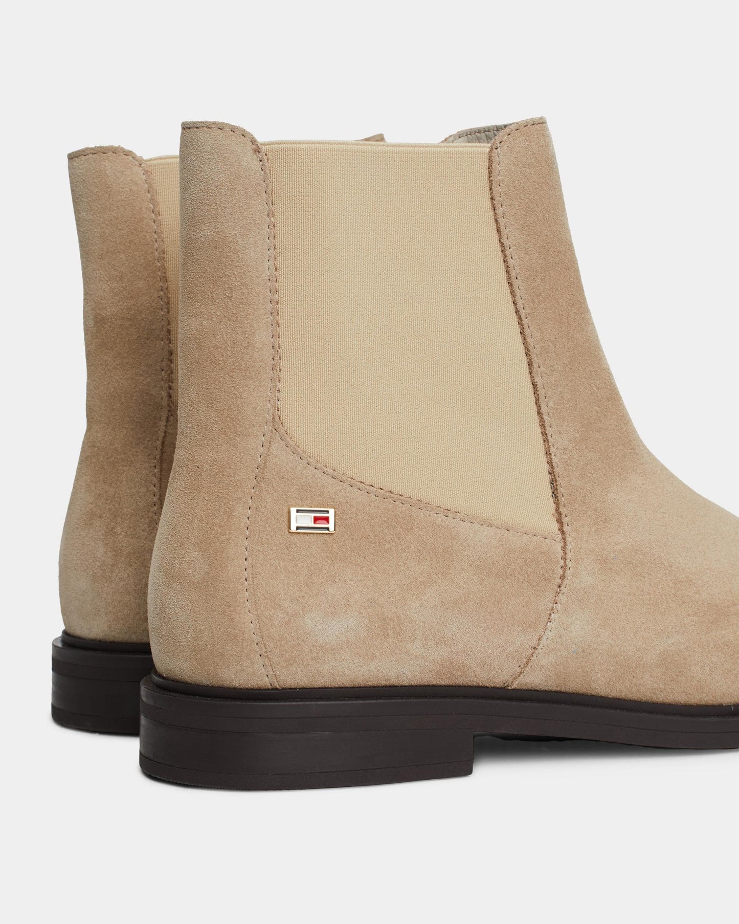 Tommy Hilfiger Flag Low-Heel Suede Womens Chelsea Boots - Beige