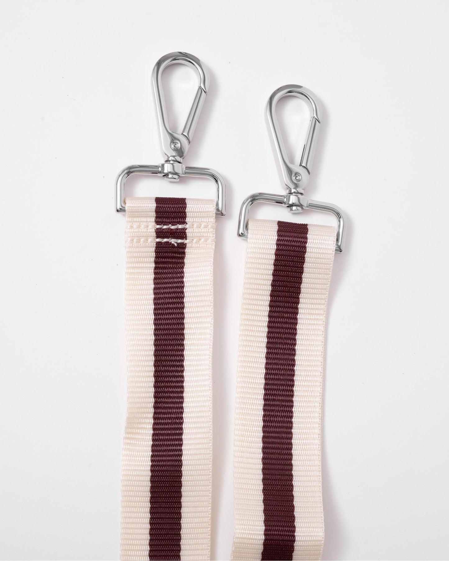 Fred Perry Recycled Polyester Classic Barrel Bag - Oxblood/Ecru R82