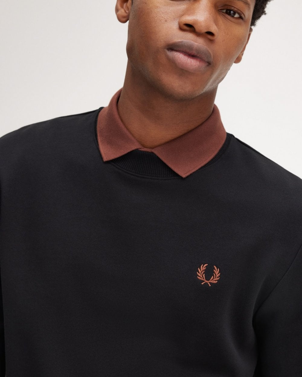 Fred Perry Mens Crew Neck Sweatshirt - Black/Whisky Brown X56