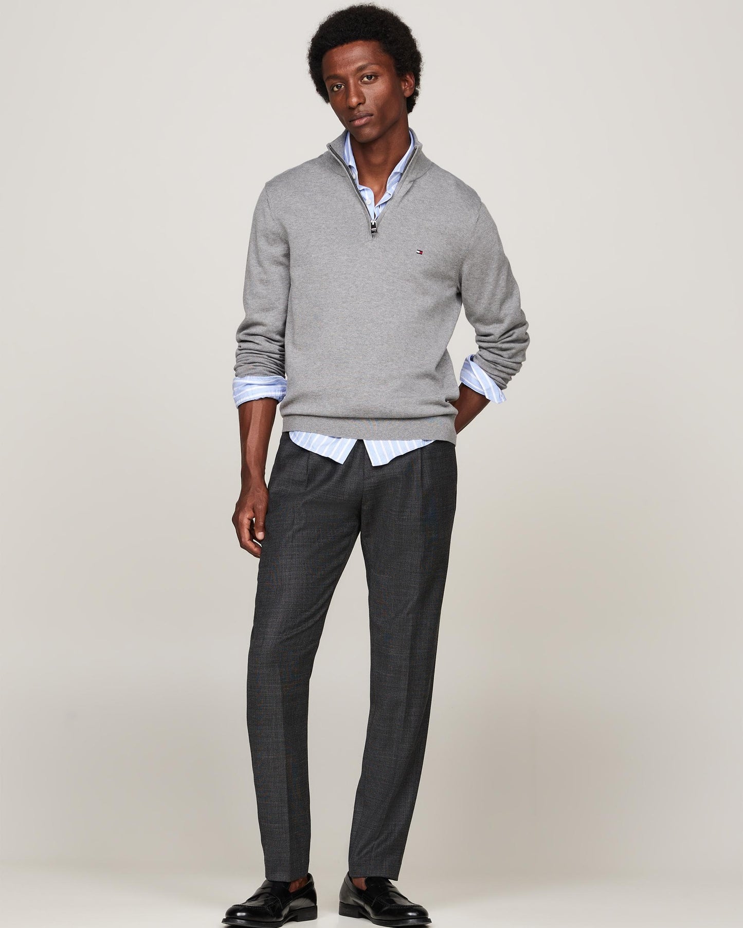 Tommy Hilfiger Essential Cotton 1/4 Zip Mock Mens Sweatshirt - Medium Grey Heather