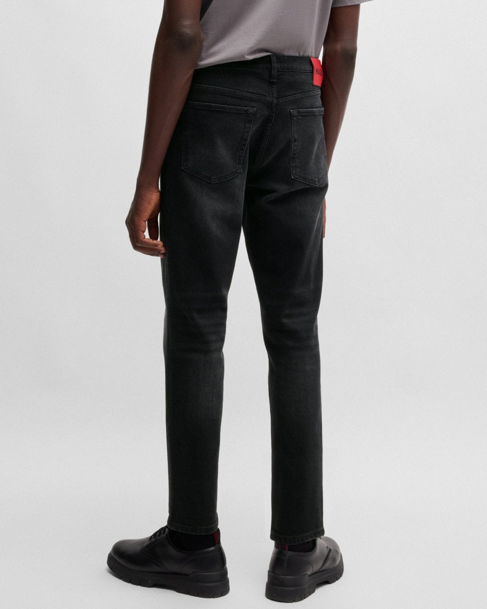 HUGO HUGO 634 Mens Tapered-Fit Jeans in Black Stretch Denim NOS
