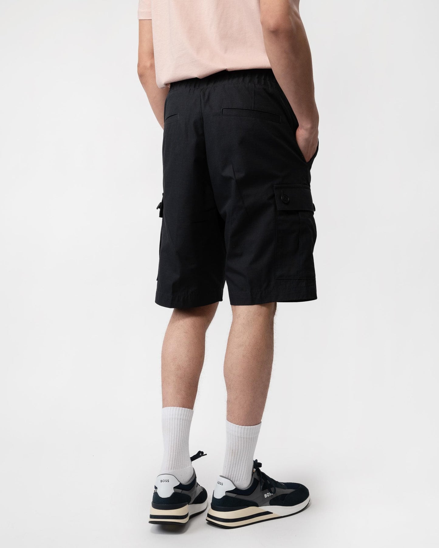 HUGO Garlio242 Mens Cargo Shorts - Black 001