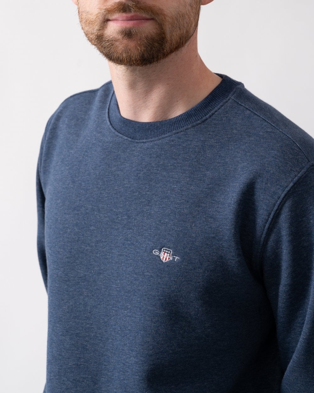 GANT Mens Regular Fit Shield Logo Crew Neck Sweatshirt - 902 Dark Jeansblue Melange