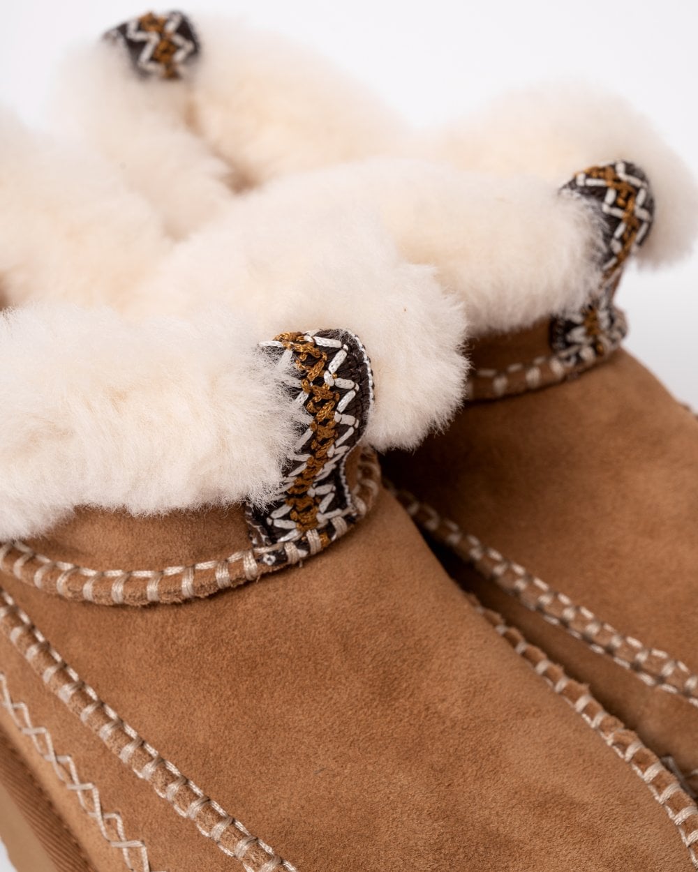 UGG Womens Classic Ultra Mini Alpine Boots