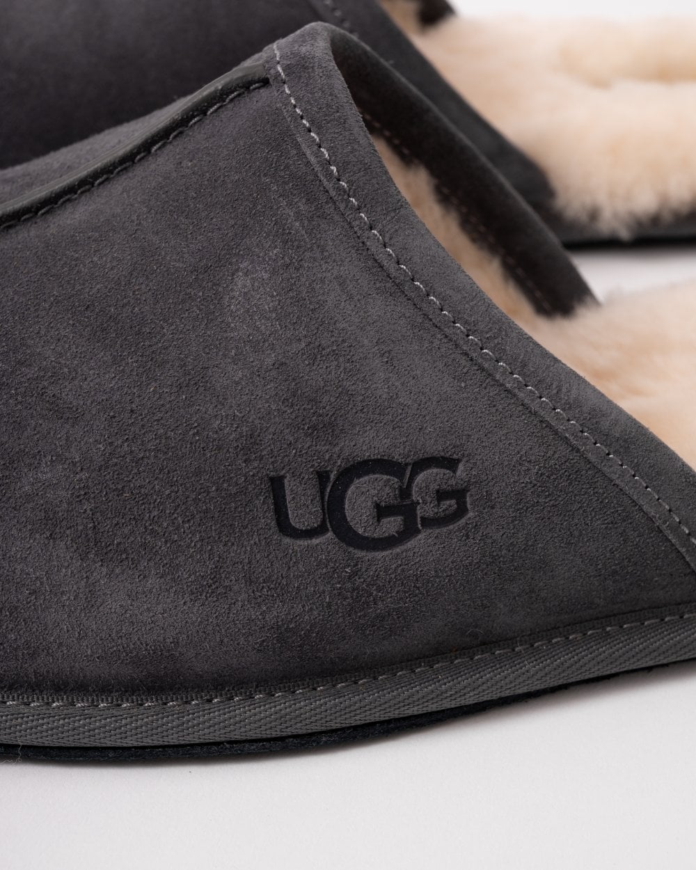 UGG Scuff Mens Slipper - Dark Grey