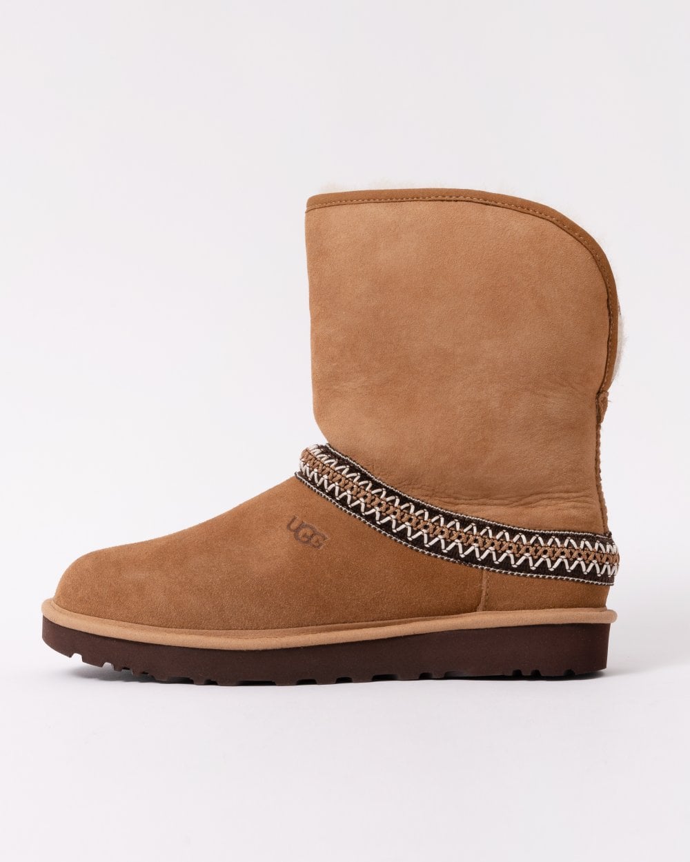 UGG Womens Classic Short Crescent Boots