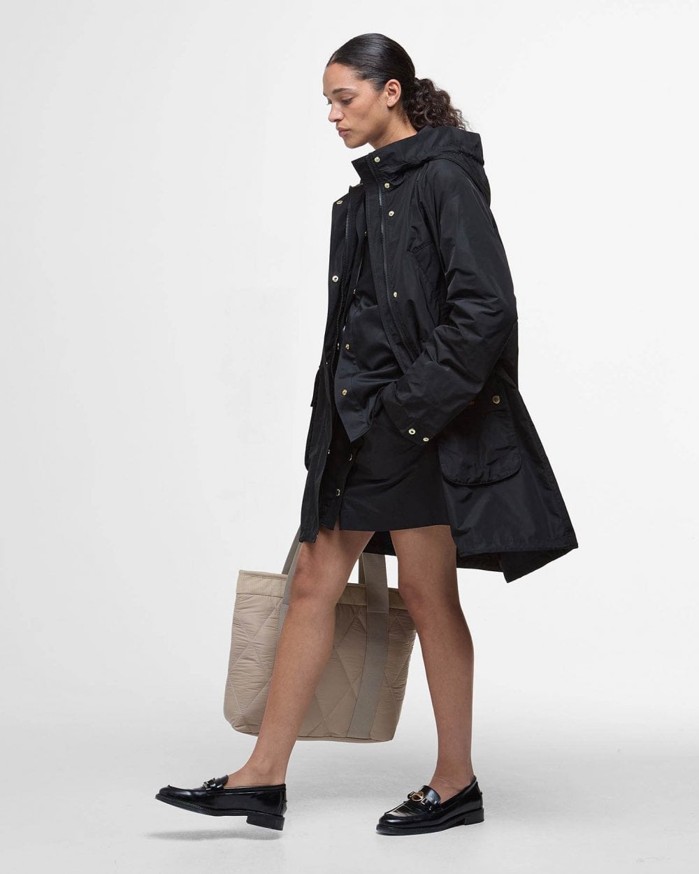 Barbour Una Womens Showerproof Jacket - Black/Ancient Tartan