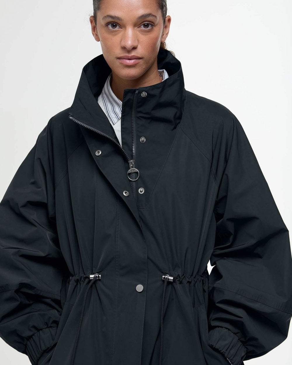 Barbour Suri Womens Showerproof Jacket - Black/Safari Dress Tartan