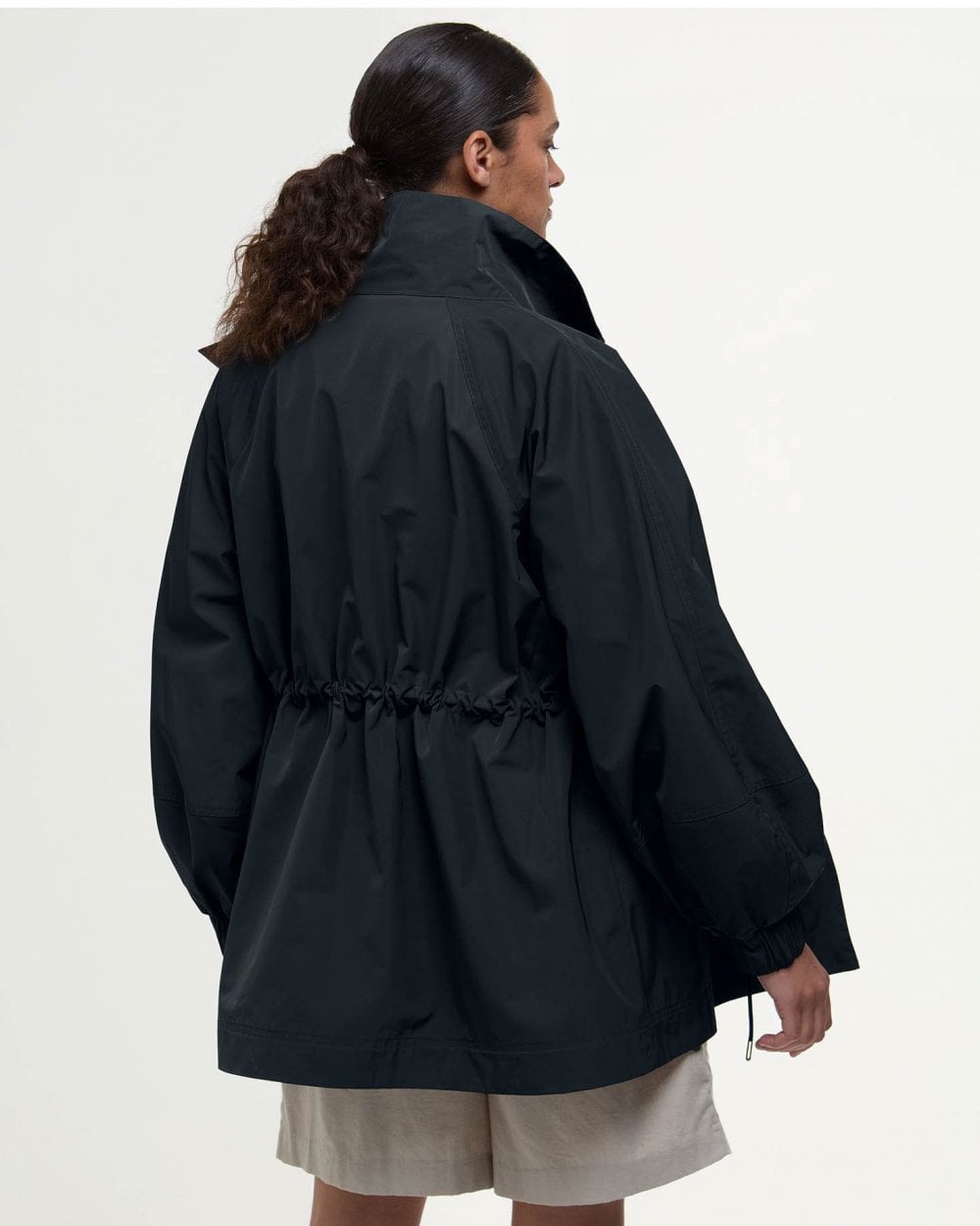 Barbour Suri Womens Showerproof Jacket - Black/Safari Dress Tartan