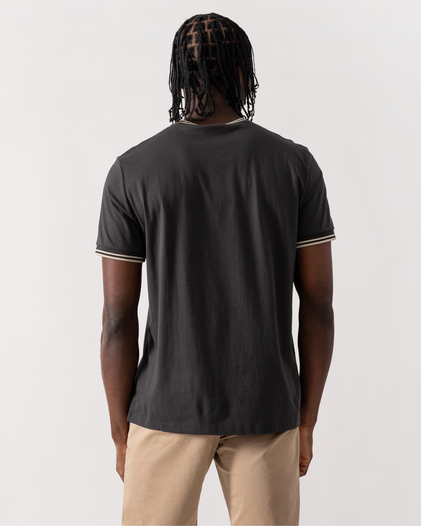 Fred Perry Mens Twin Tipped T-Shirt S/S 25 - Anchor Grey/Oatmeal V56