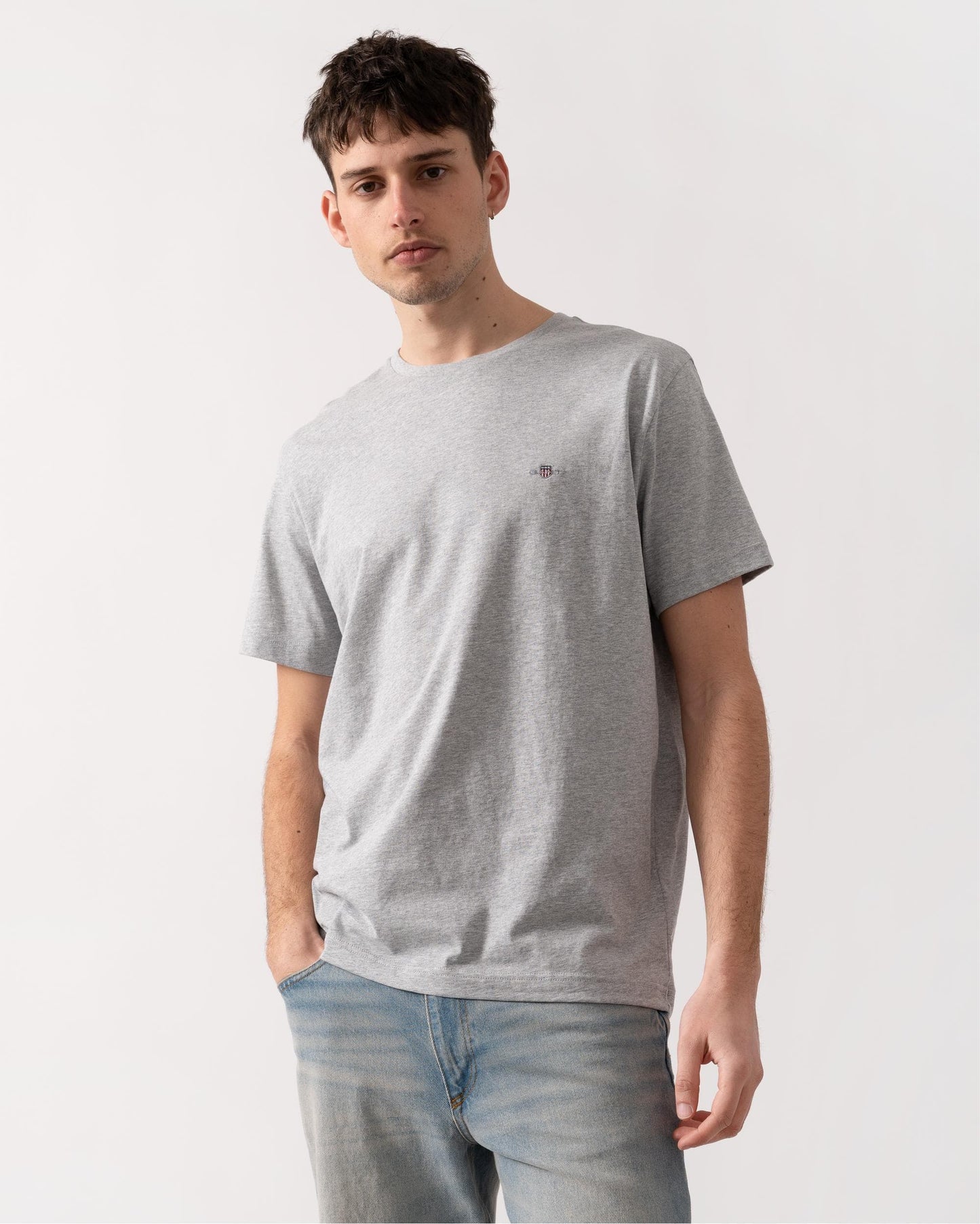 GANT Mens Seasonal Essential Embroidered Archive Shield T-Shirt