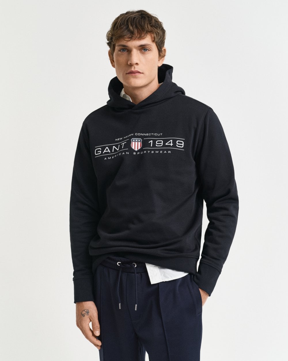 GANT Mens Pullover Graphic Hoodie - 5 Black