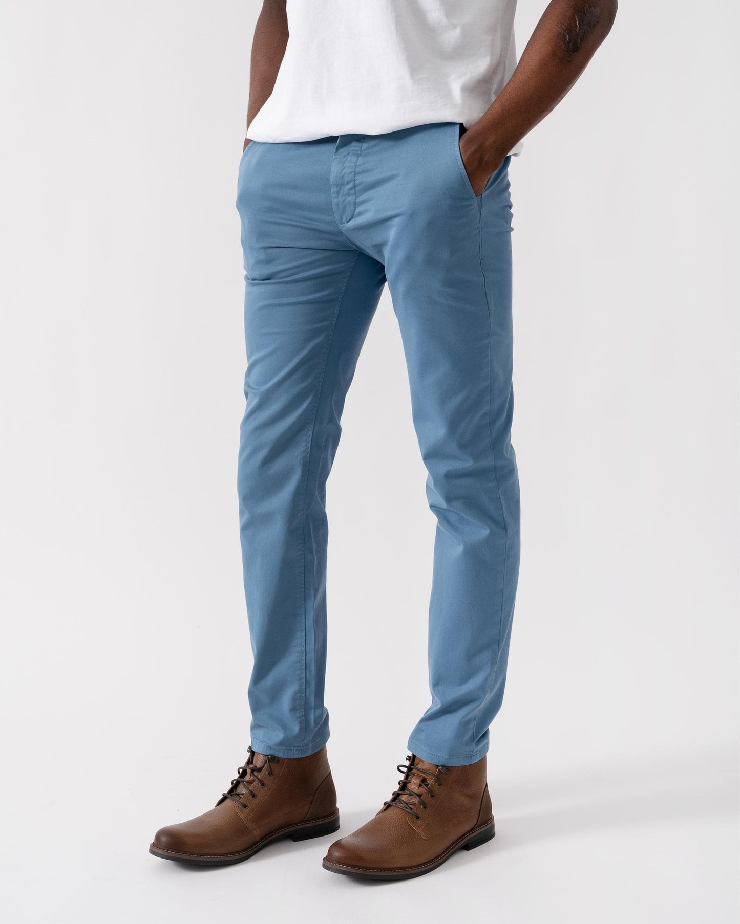 BOSS Orange Mens Slim Fit Chinos in Stretch-Cotton Satin - Open Blue 472