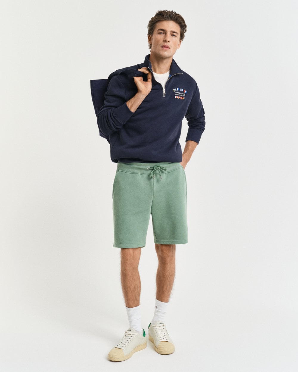 GANT Regular Fit Shield Logo Sweat Shorts - 362 Kalamata Green