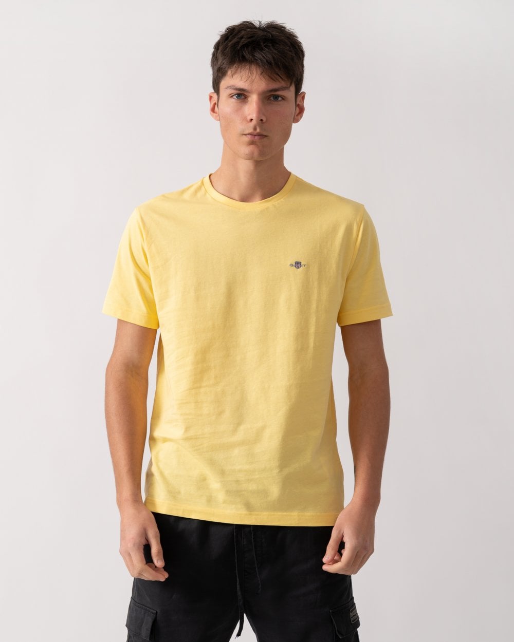GANT Mens Regular Fit Short Sleeve Shield Logo T-Shirt - 714 Banana Yellow