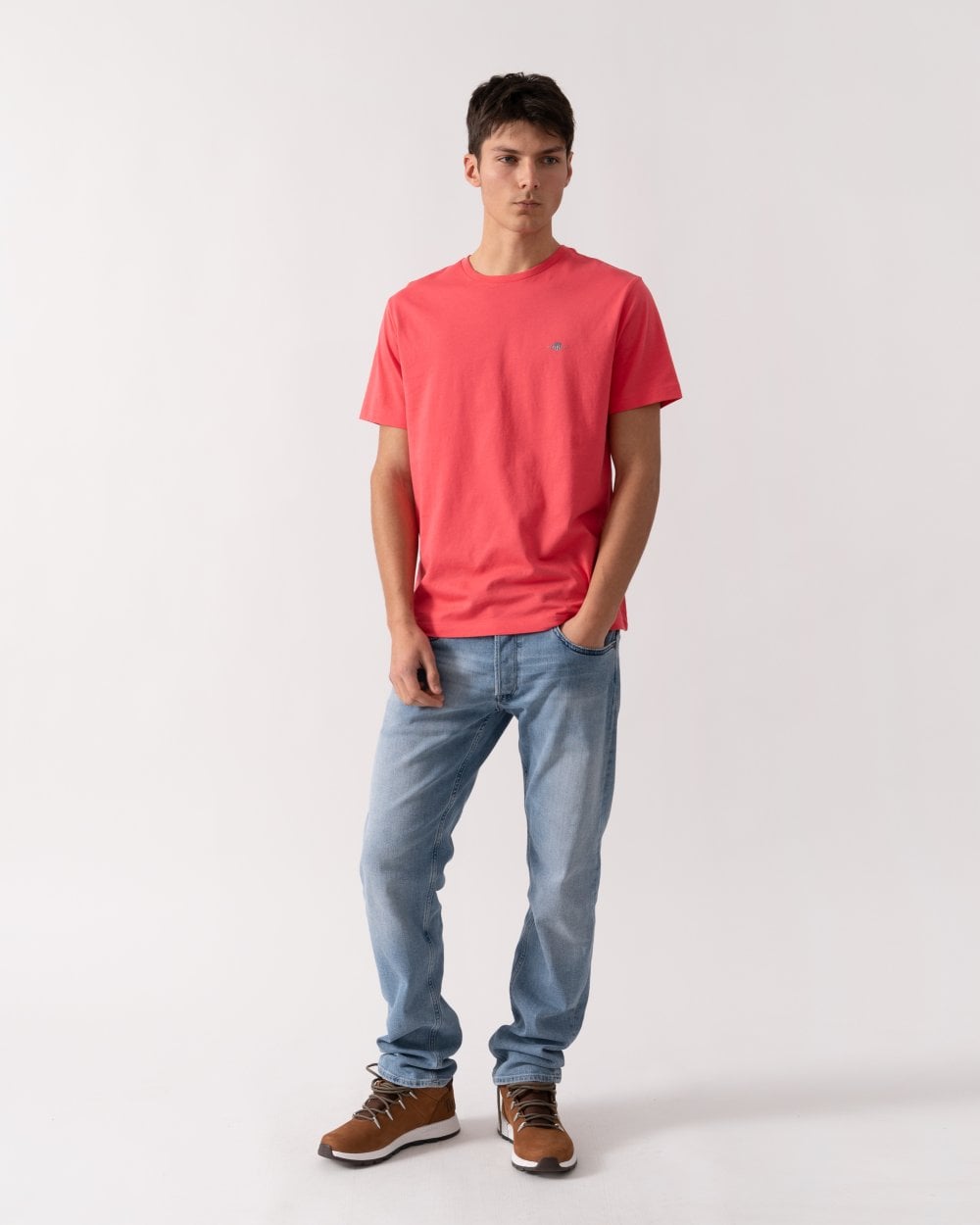 GANT Mens Regular Fit Short Sleeve Shield Logo T-Shirt - 648 Watermelon Red